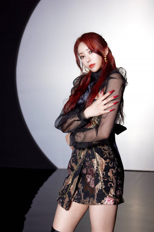 레이샤 화보 멋지네요