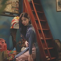 미모의 베트남 여대생